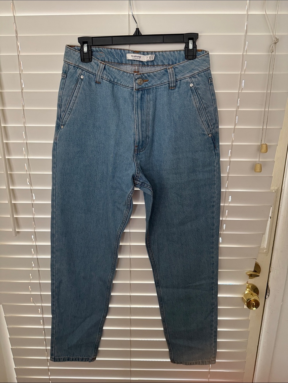 Relaxed Light Blue Men's Jeans by burgundy